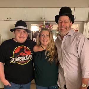 Meet your Posher, Joy